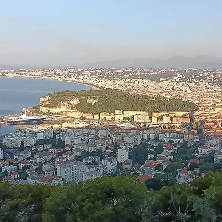 Saint-charles * Niza